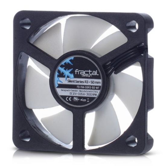 Picture of Fractal Design Silent Series R3 5cm Case Fan, 7 Blades, Rifle Bearing, 3500 RPM